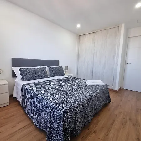Apartament Casa Liotro 2, Comfortable, Panoramic,central, Near The Sea,swimming Pool,wifi,terrace