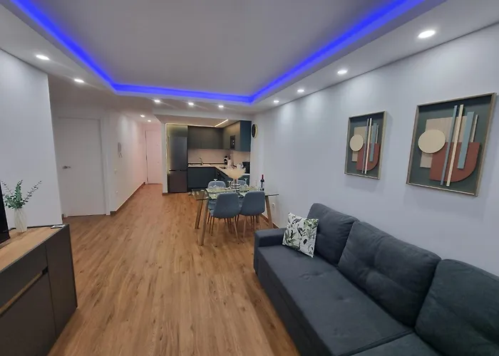 Apartman Casa Liotro Comfortable, Panoramic,central, Near The Sea,swimming Pool,wifi,terrace