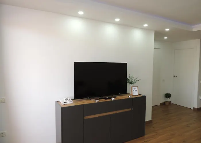 Casa Liotro Comfortable, Panoramic,central, Near The Sea,swimming Pool,wifi,terrace Los Cristianos