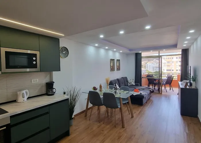 Casa Liotro Comfortable, Panoramic,central, Near The Sea,swimming Pool,wifi,terrace Apartman